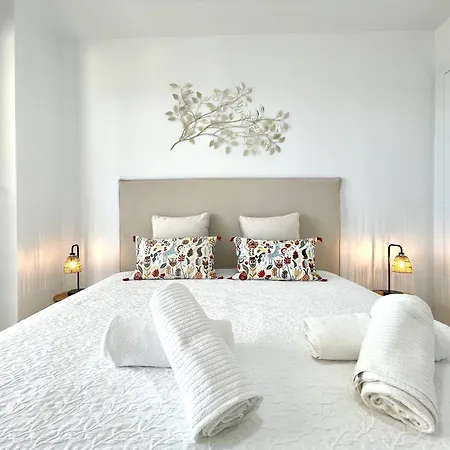 Lägenhet Upscale 3 Bedroom 300m From The Fuengirola